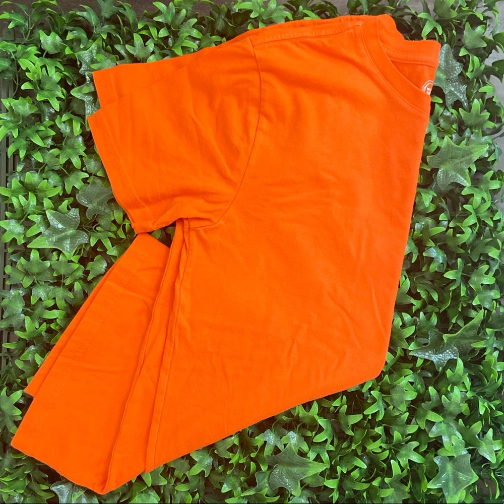 Boys size orange xlarge v neck Tshirt.
